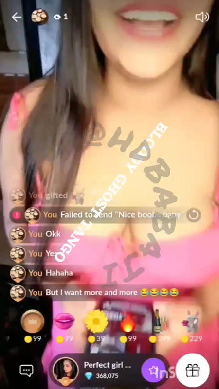 Femus tango start show nipple