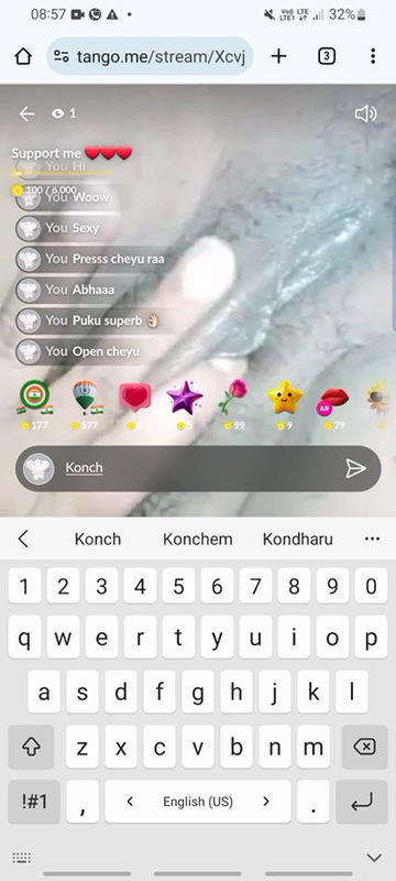 Desi hot bhabi show her boobs and wt pussy STRIPCHAT