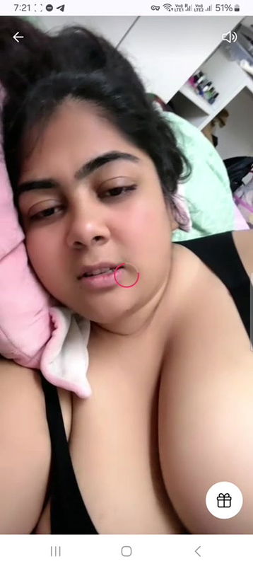 Fatty bhabi before show STRIPCHAT