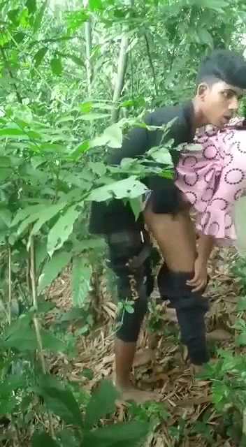Village Girl Fucking With Young Boy In jungle