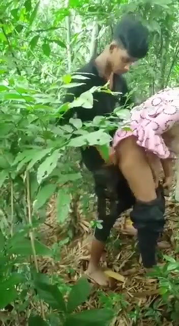 Village Girl Fucking With Young Boy In jungle