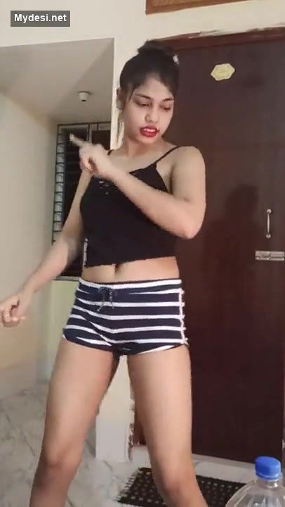 Desi cute randi hot dance