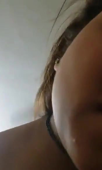 Vdo-1 Desi Rich Mature Beauty bhabhi riding in Driver
