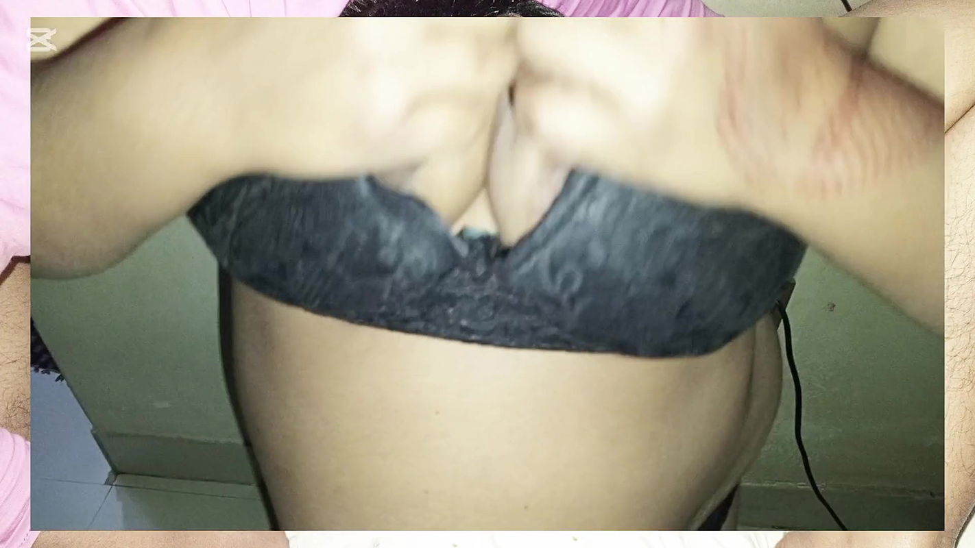 Asian University Sexy Gril Sowing Her Big Ass And Faking Her Hot Boyfriend