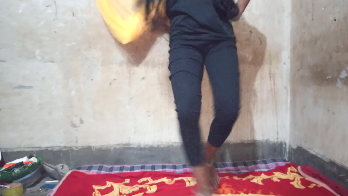 Bangladeshi Desi wife Dance