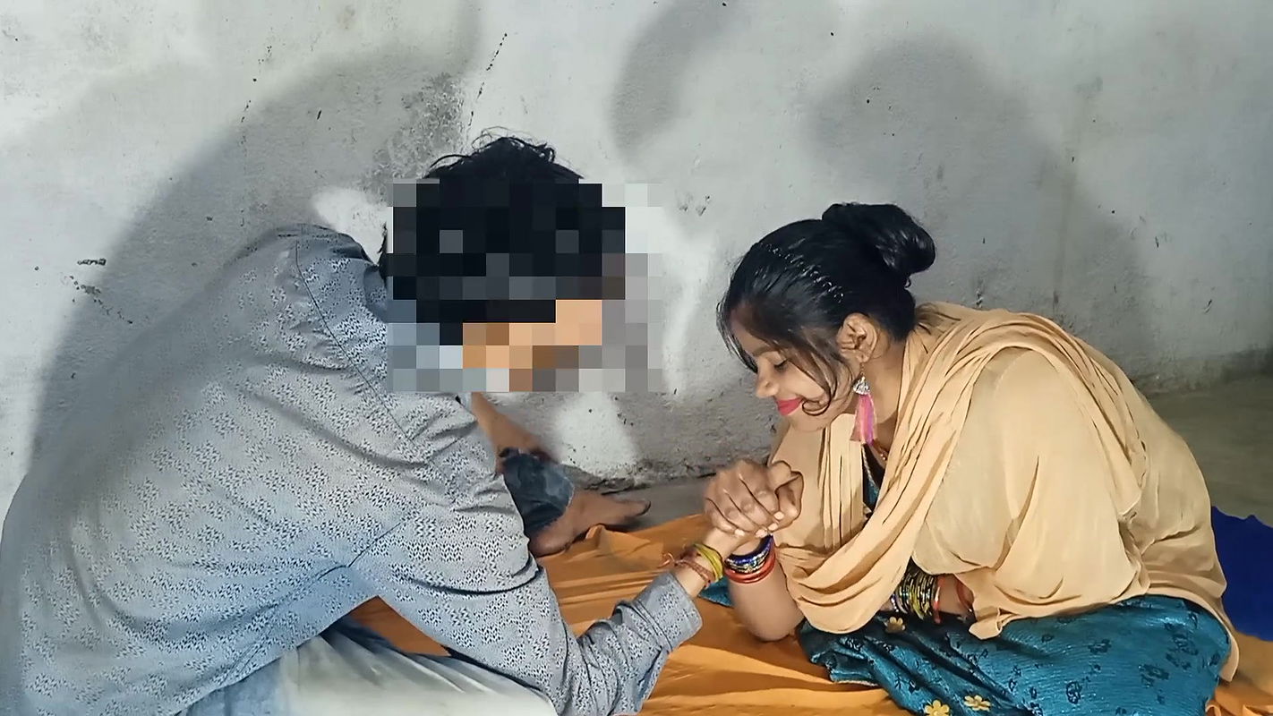 Video Girlfriend Ko Pela in Her Room HD Video