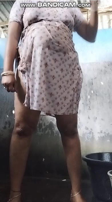 Youtuber bath video 1