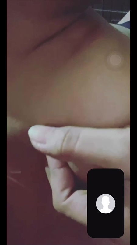 Sexy Babe Showing And Fingering