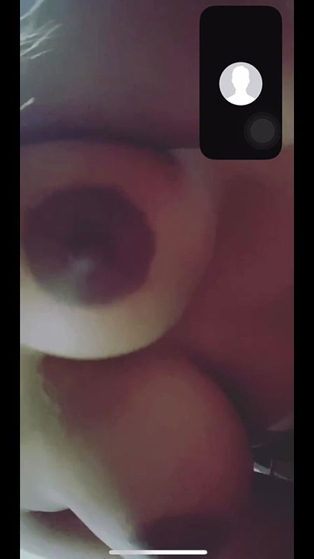 Sexy Babe Showing And Fingering