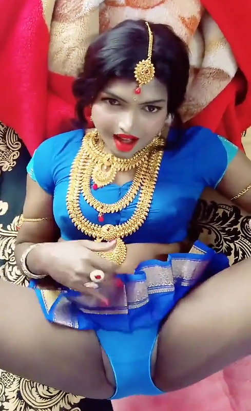 Desi Soo CUte Wife with Puffy Pussy
