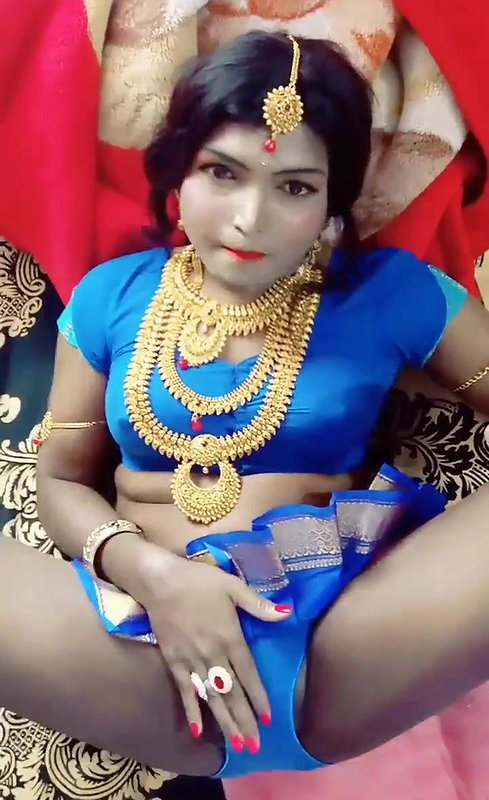 Desi Soo CUte Wife with Puffy Pussy