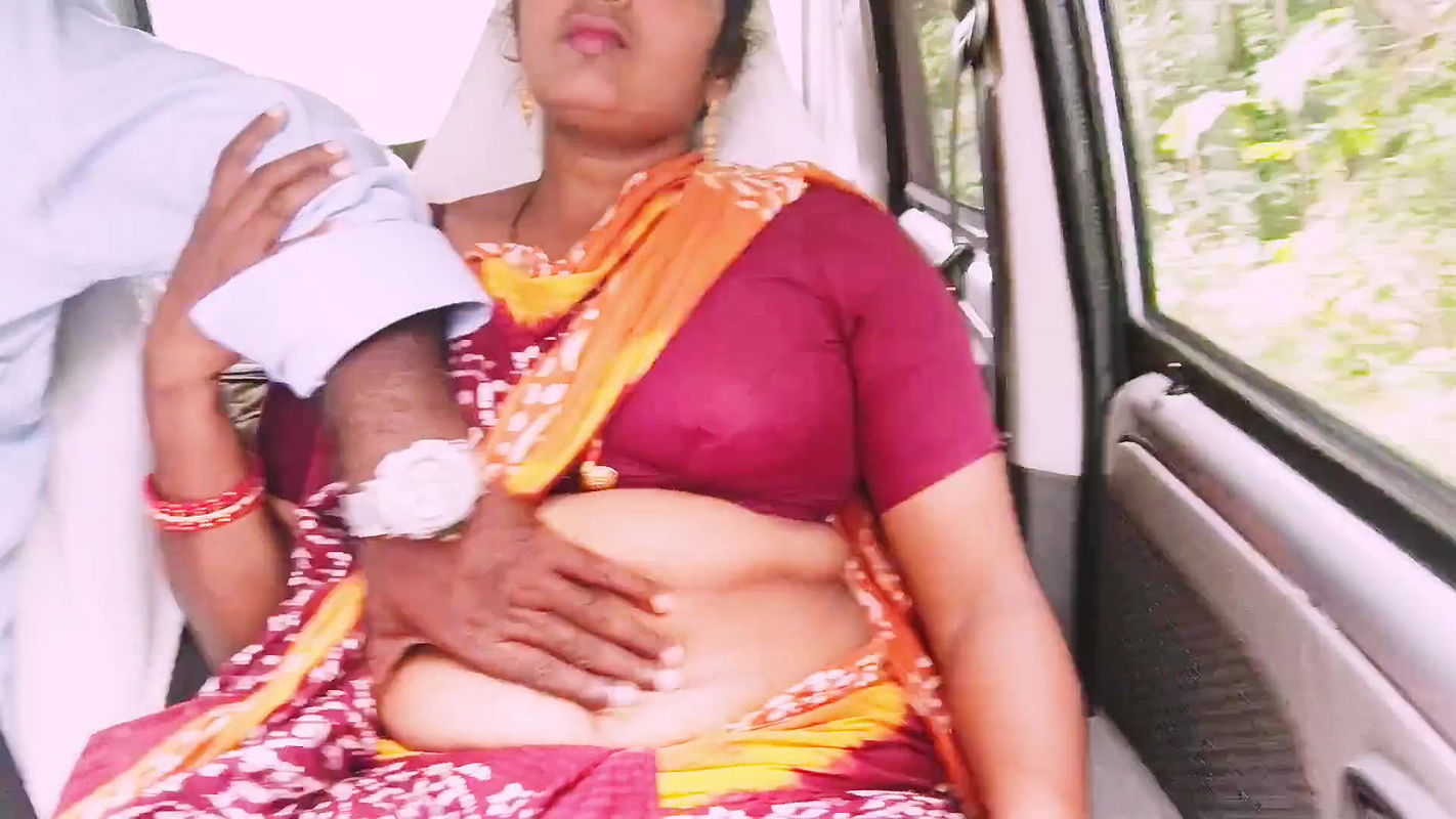 Desi sex in the car. Macocha try to fuck the stepson car for a long time. Telugu Dirty conversations.