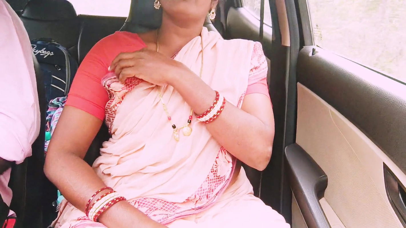 Indian House male maid Sex with house woner in jingle road. Telugu Dirty conversations.