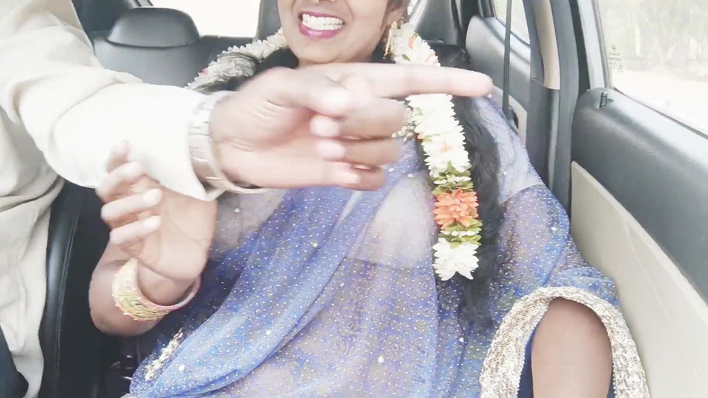 Indian car sex Telugu Dirty conversations. Car manner try to fuck Telugu Saree Ciocia.