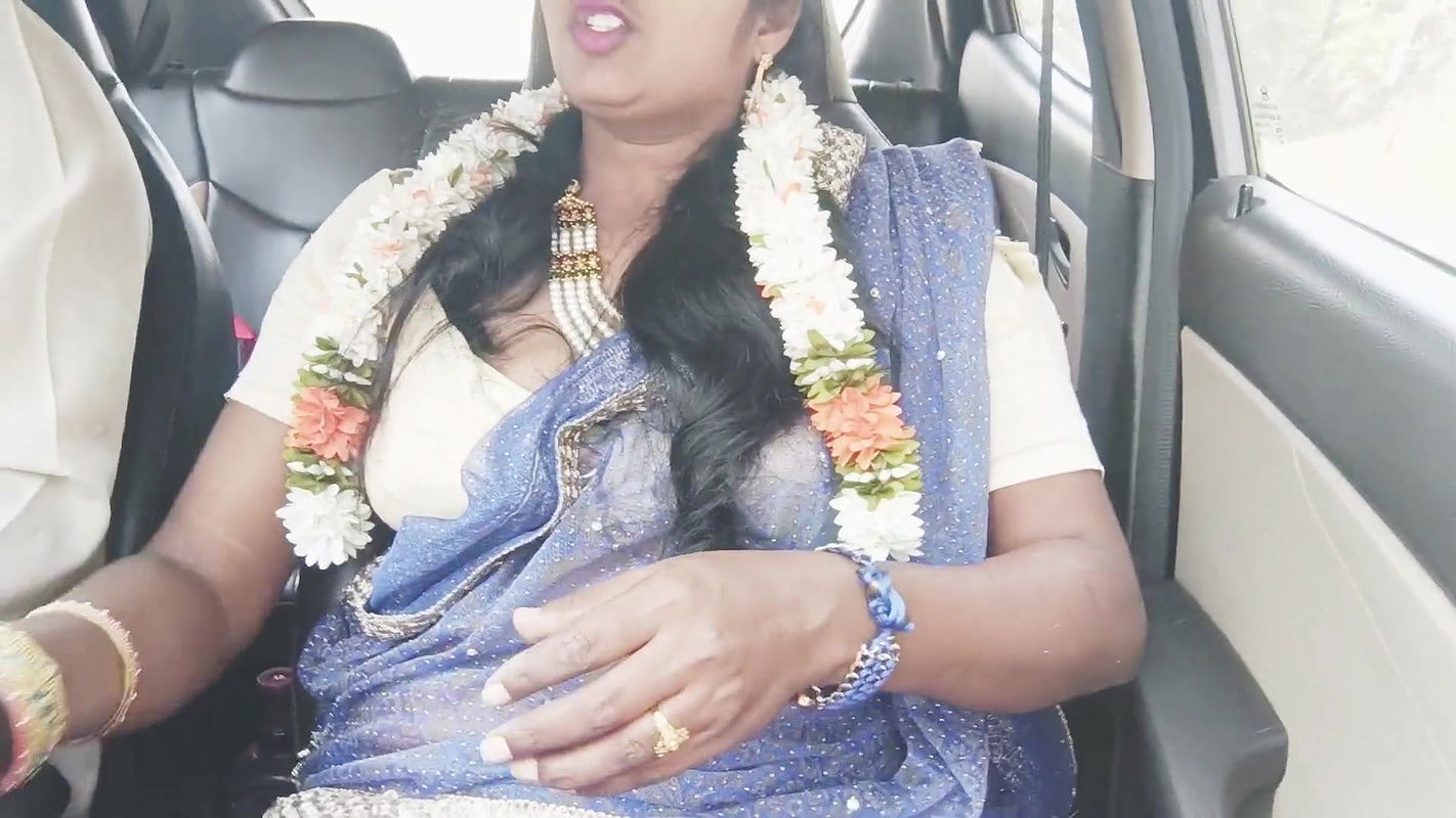 Indian car sex Telugu Dirty conversations. Car manner try to fuck Telugu Saree Ciocia.