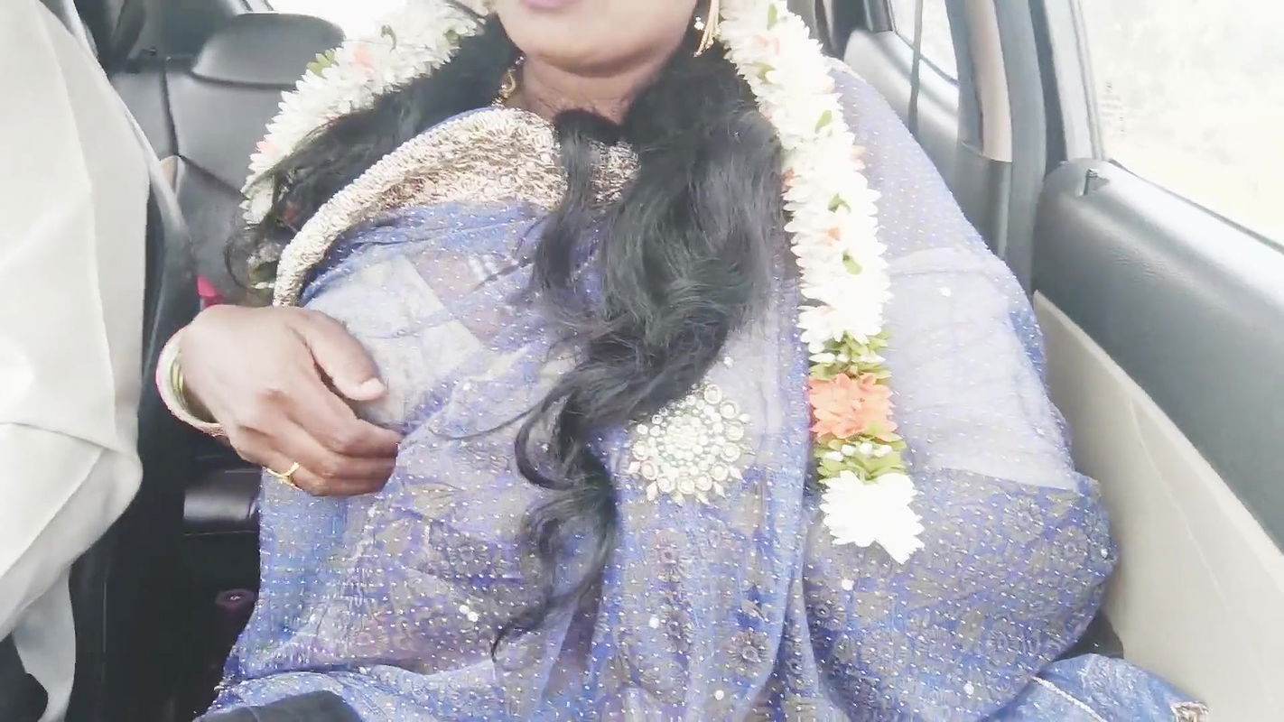 Indian car sex Telugu Dirty conversations. Car manner try to fuck Telugu Saree Ciocia.