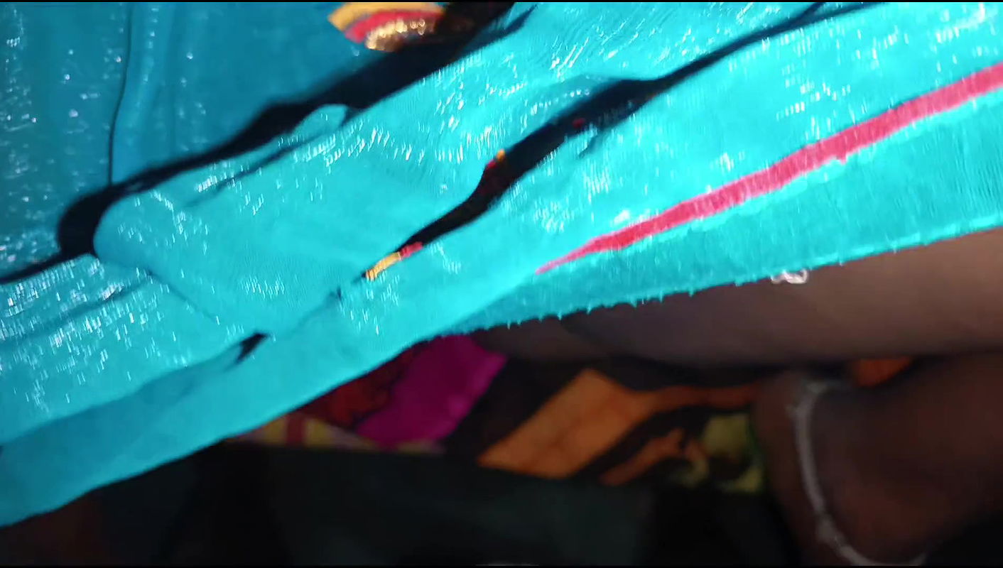 There was no one at home, so I fucked the sister -in -law in which I felt very much, but I fucked