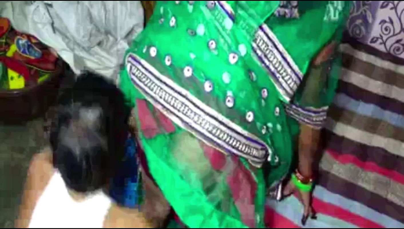 Father -in -law was fucking daughter -in -law, a dirty father -in -law fucking daughter -in -law from behind. Father -in -law fucks young Daugh