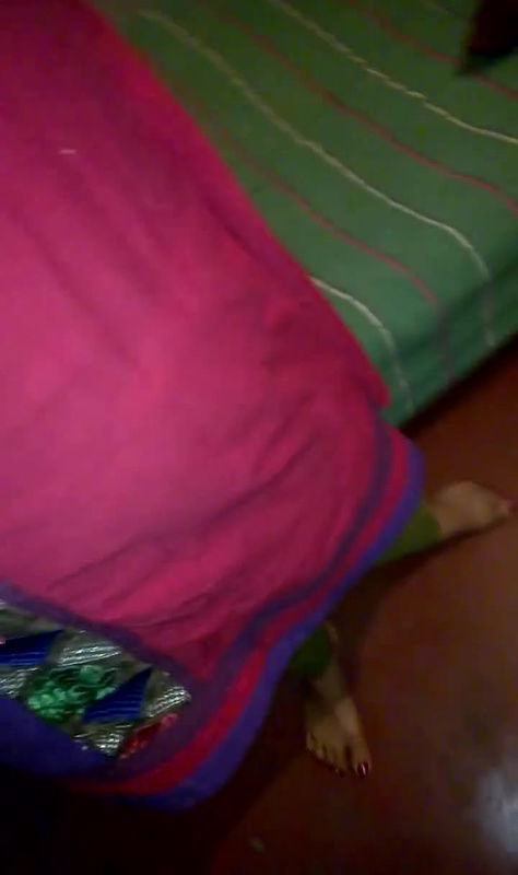 aisha newly married pakistani girl getting naked