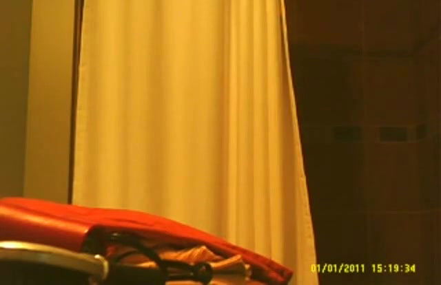 aisha paki babe on her wedding day takinghower beauty going to parlour