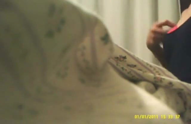 aisha paki babe on her wedding day takinghower beauty going to parlour