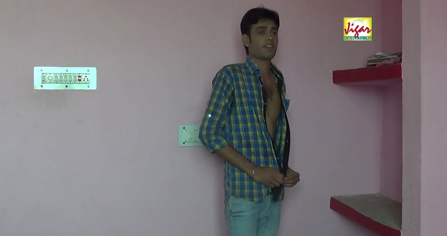 akeli bhabhi romantic devar