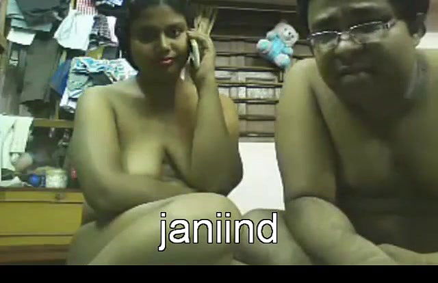 amateur couple on webcam