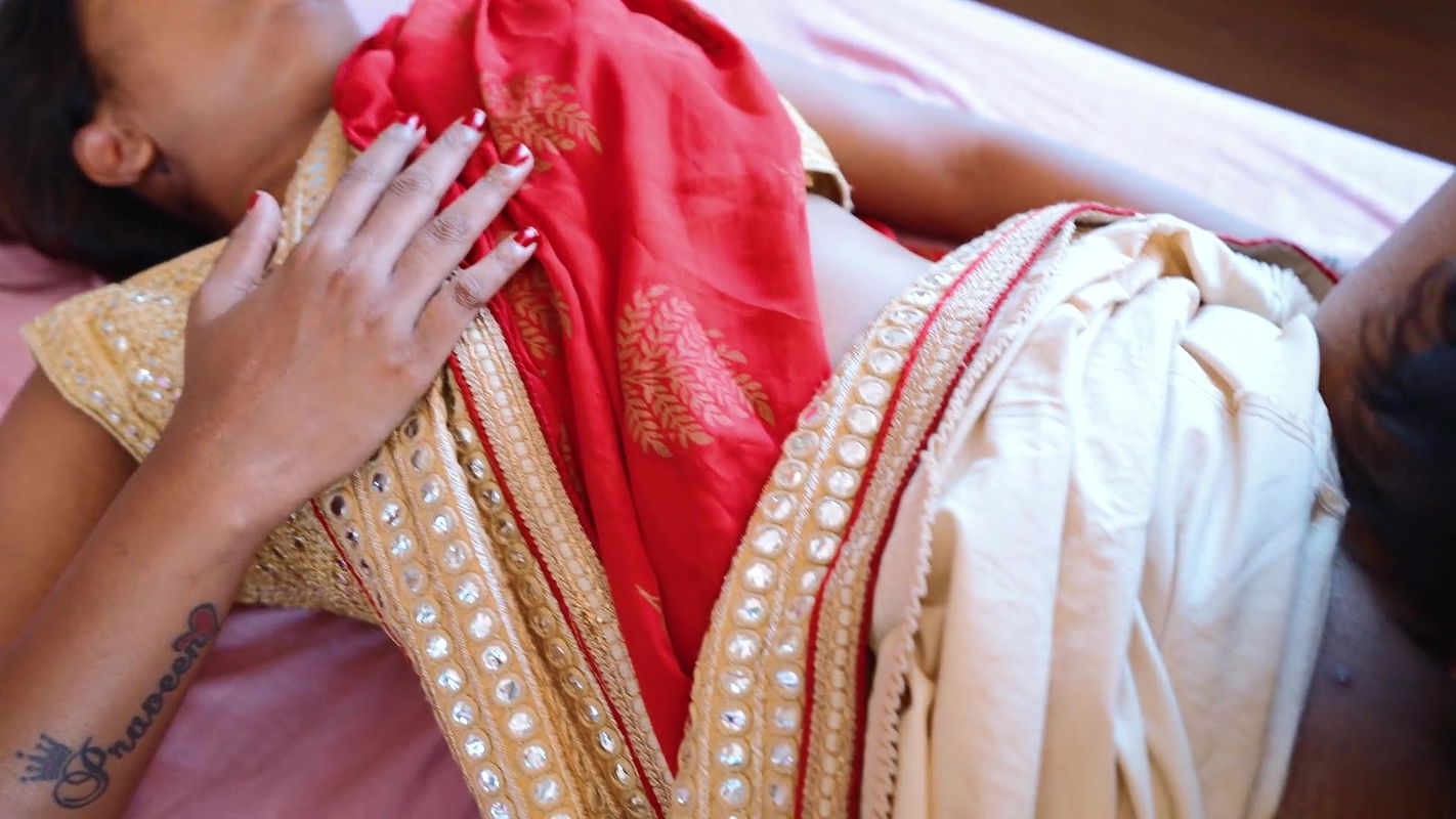 The brother-in-law got furious after seeing the pussy of his sister-in-law