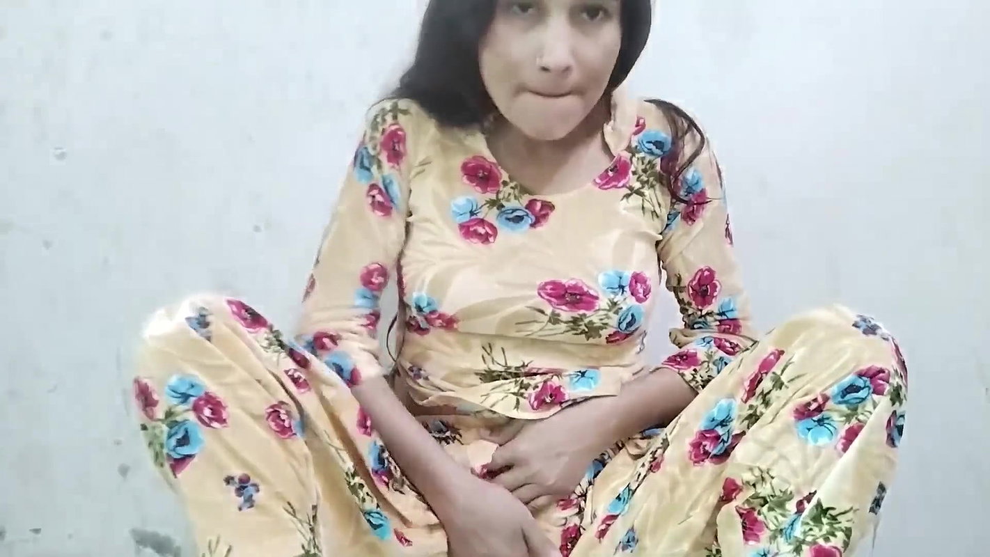 Cute desi girl ko Paisa dakar chod diya hindi audio video