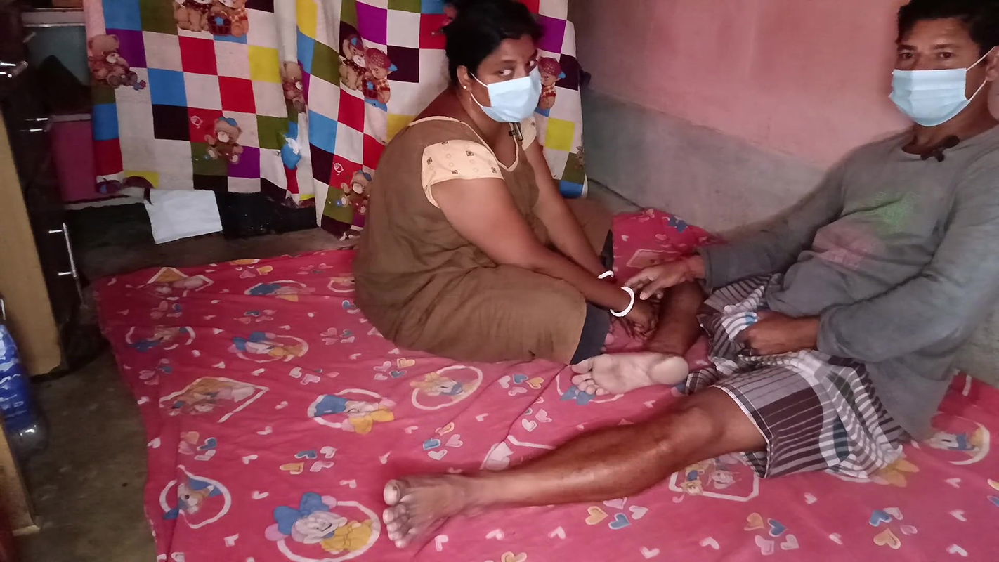 come and insert that hard cock into your Mother-in-law’s juicy pussy, relieve the burning sensation in the pussy