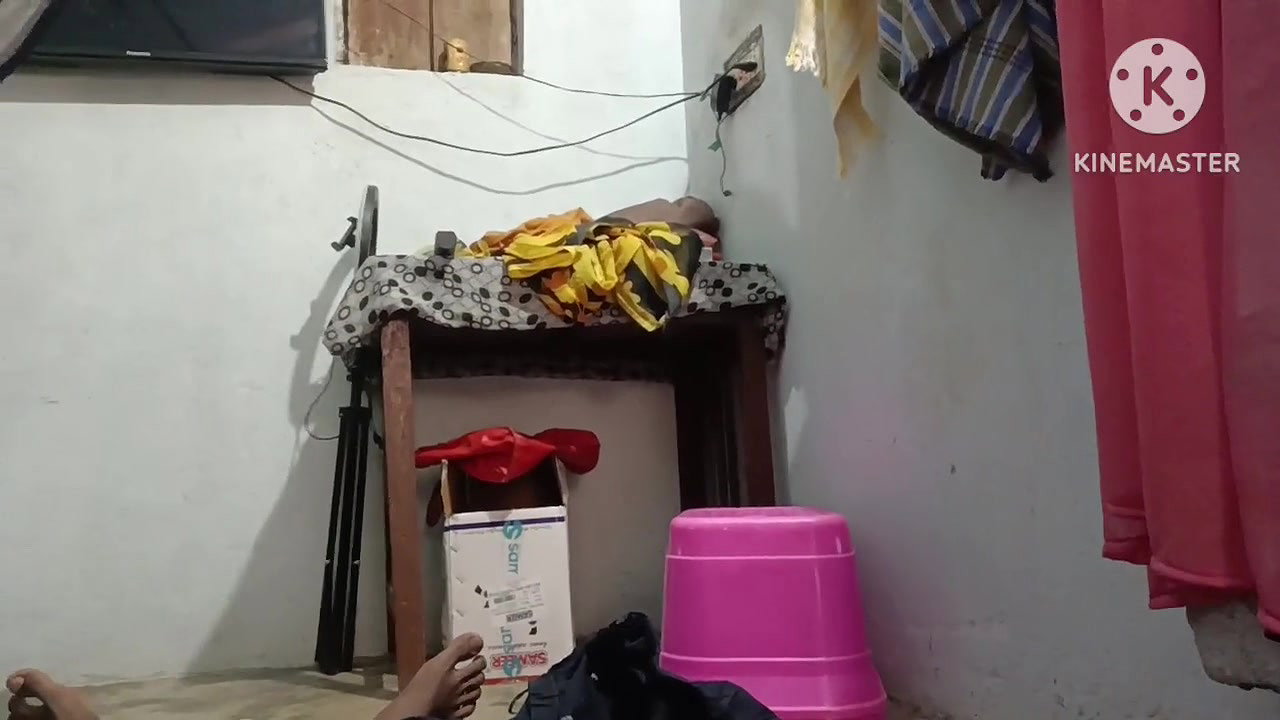 Telugu desi aunty faking with hor hasbend a saree chenging time