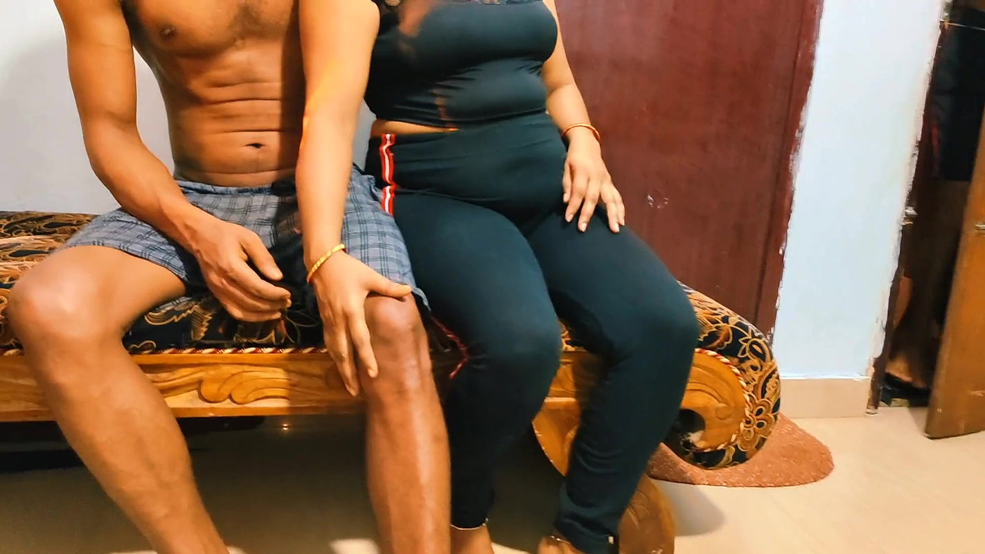 Desi Indian bhabhi and bhabhi’s sister fucked by two friends Hindi audio