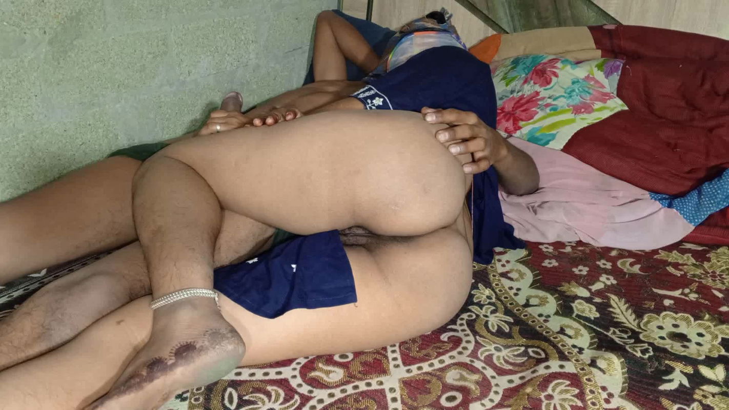 Bhabhi ko raat me full sex in house Hindi audio