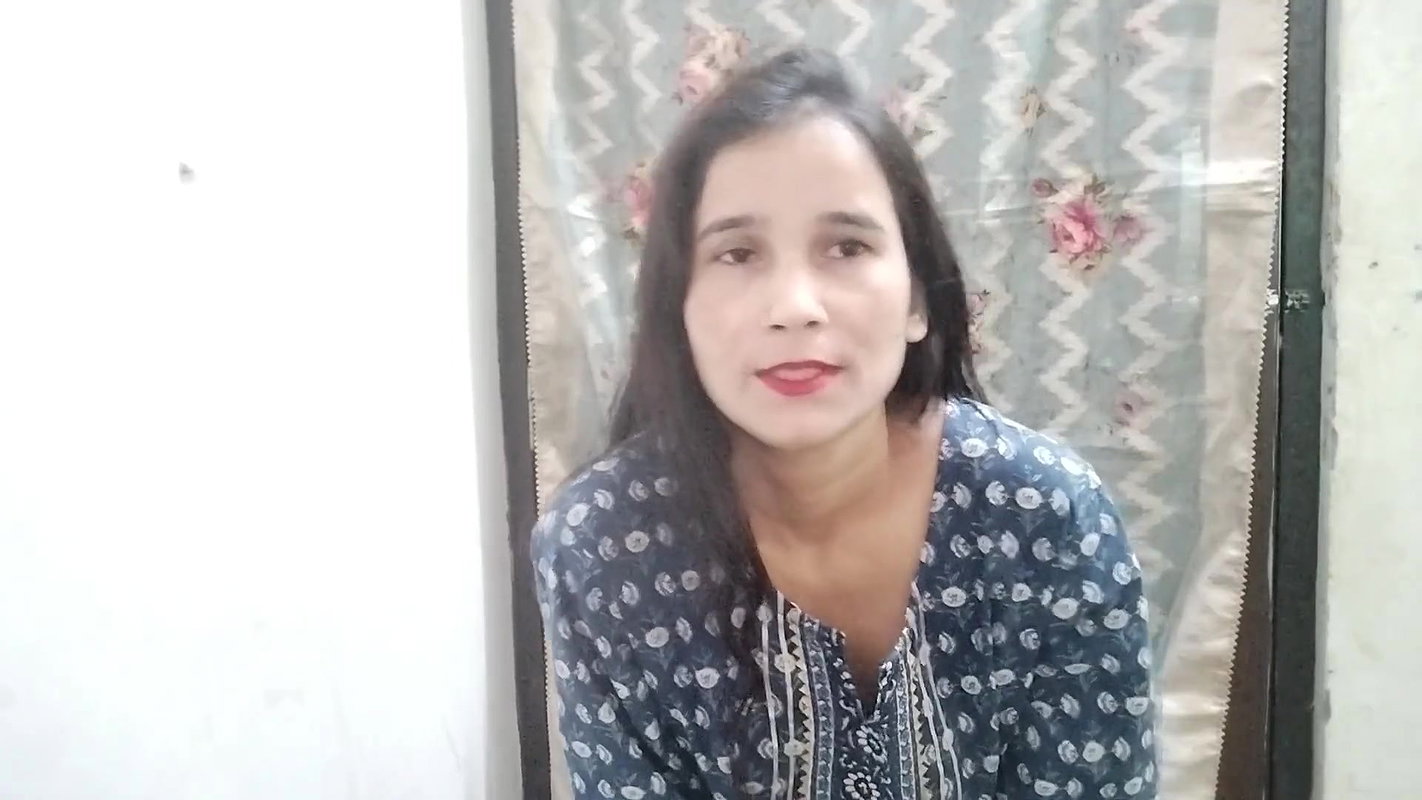 Abbu jaan ne jabar dasti paint khol ke choda