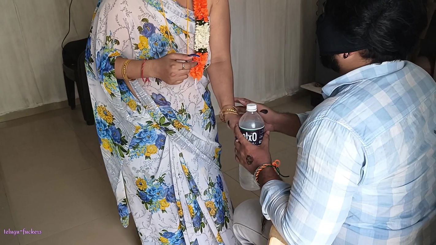 Telugu Rich StepMom Secret Fucking Hardly With Delivery Boy Unspected Telugu-fuckers