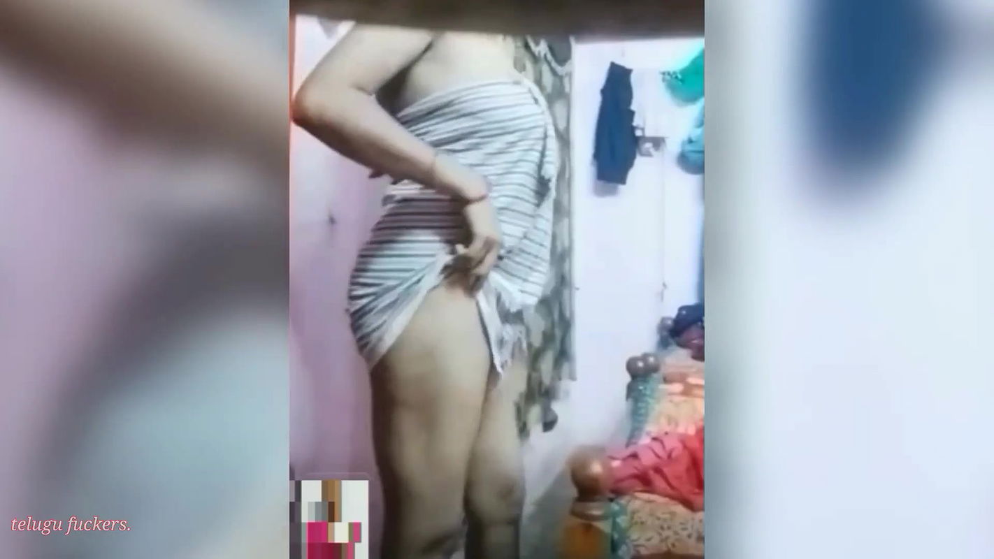 Telugu hot girl towel bath showing for step brother big boobs dirty talking about fucking telugu fuckers