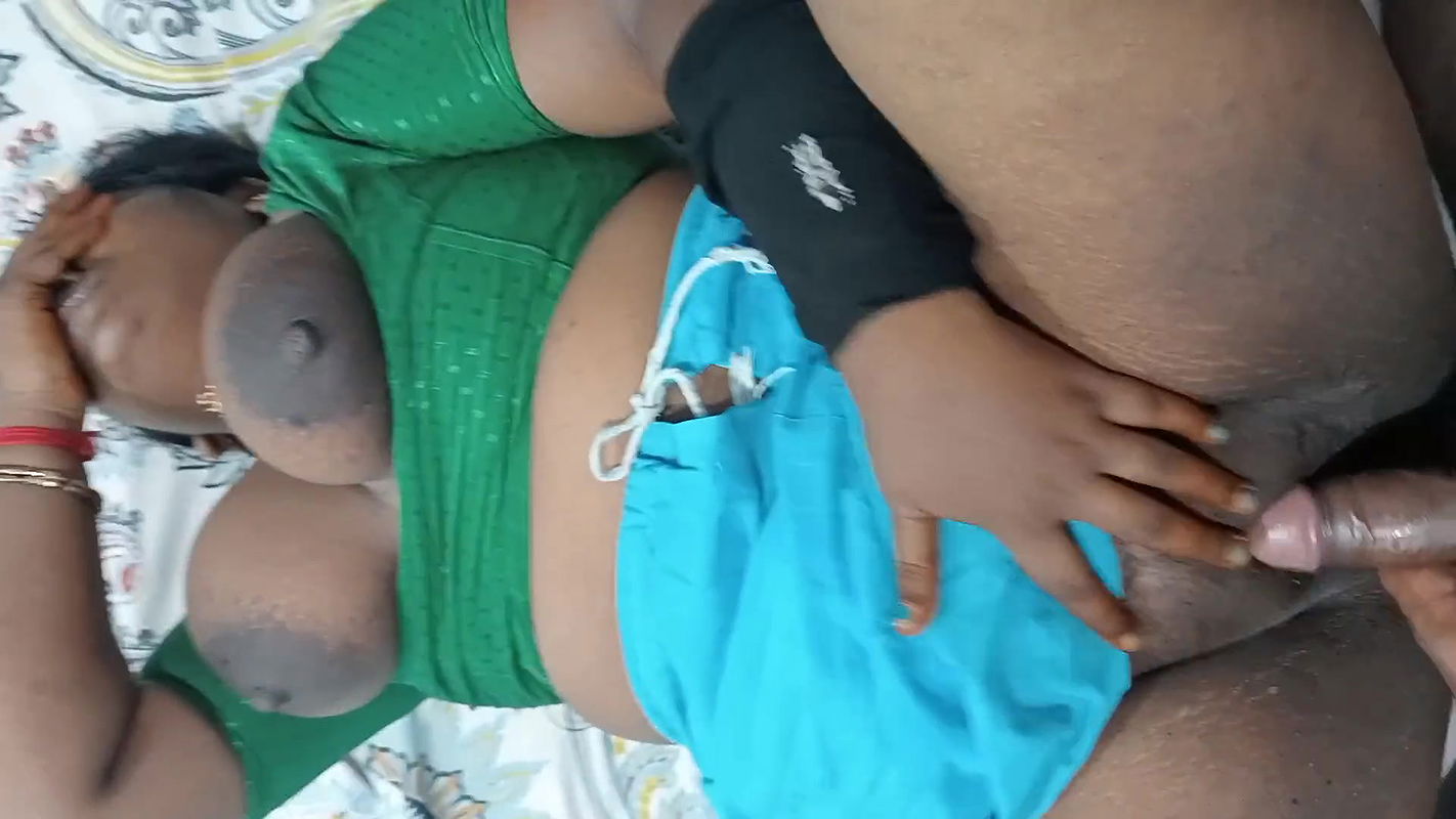 Tamil wife tried anal finger and hard pussy Fucking in missionary hot expression