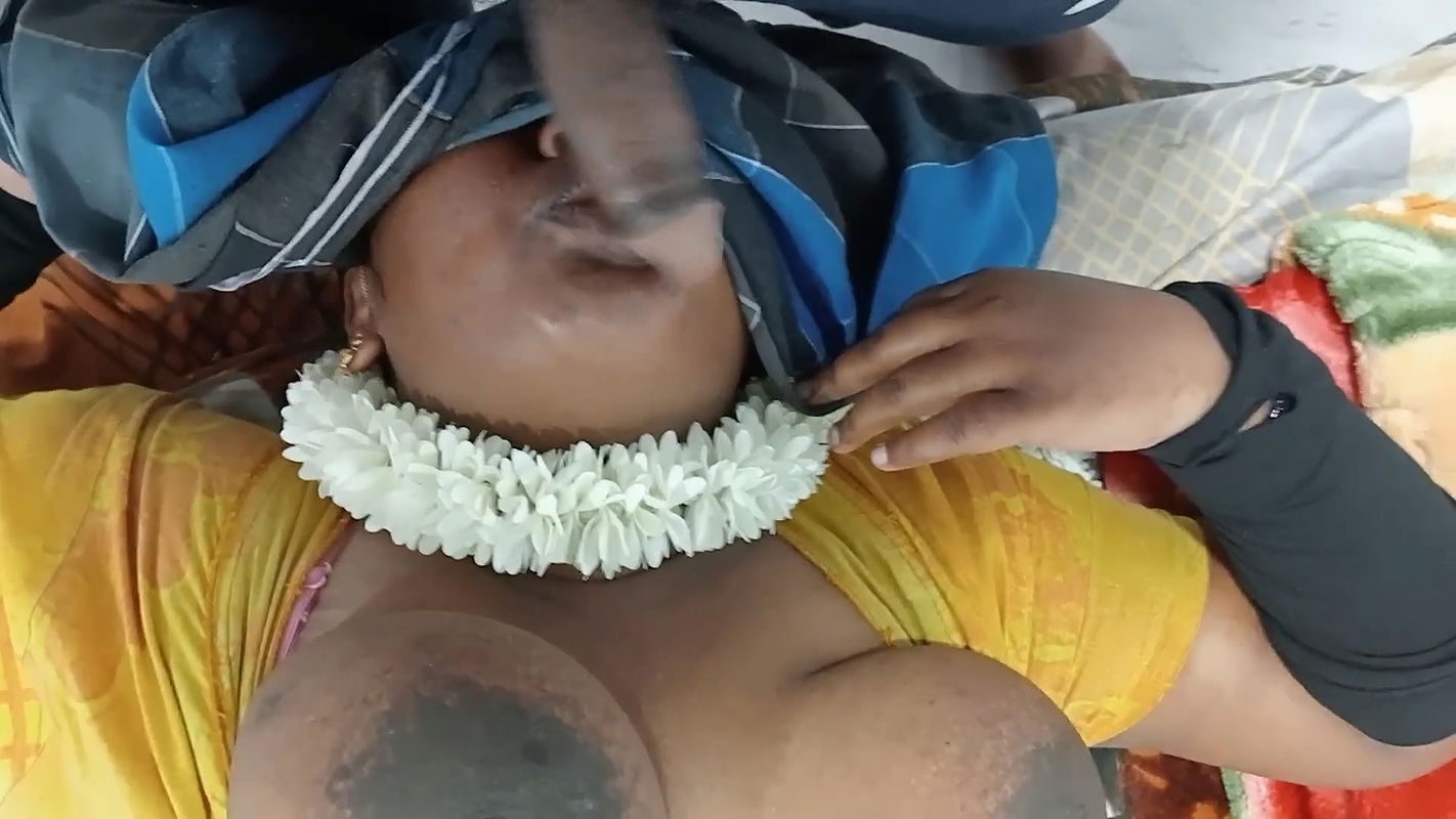 Tamil wife deep mouth fucking for her husband cock