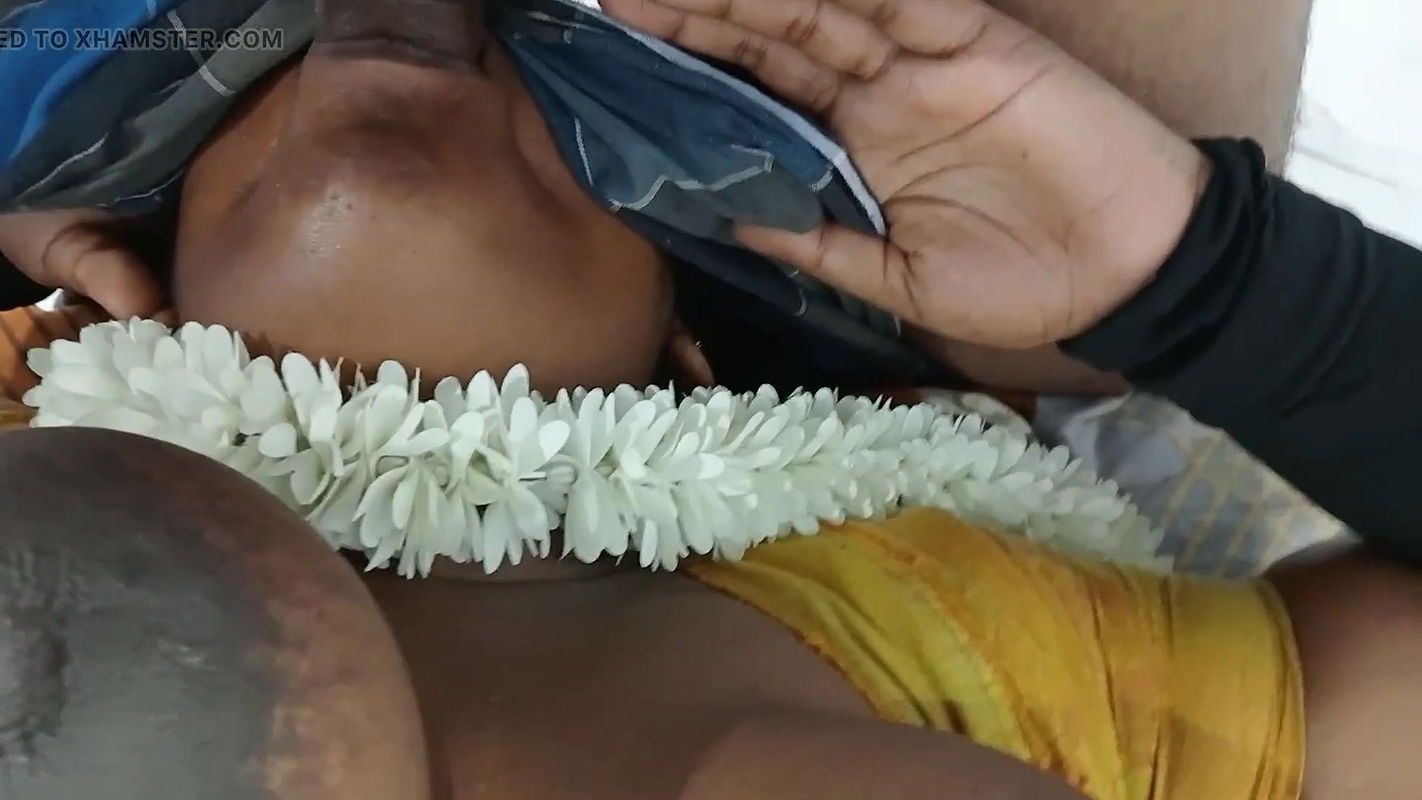 Tamil wife deep mouth fucking for her husband cock