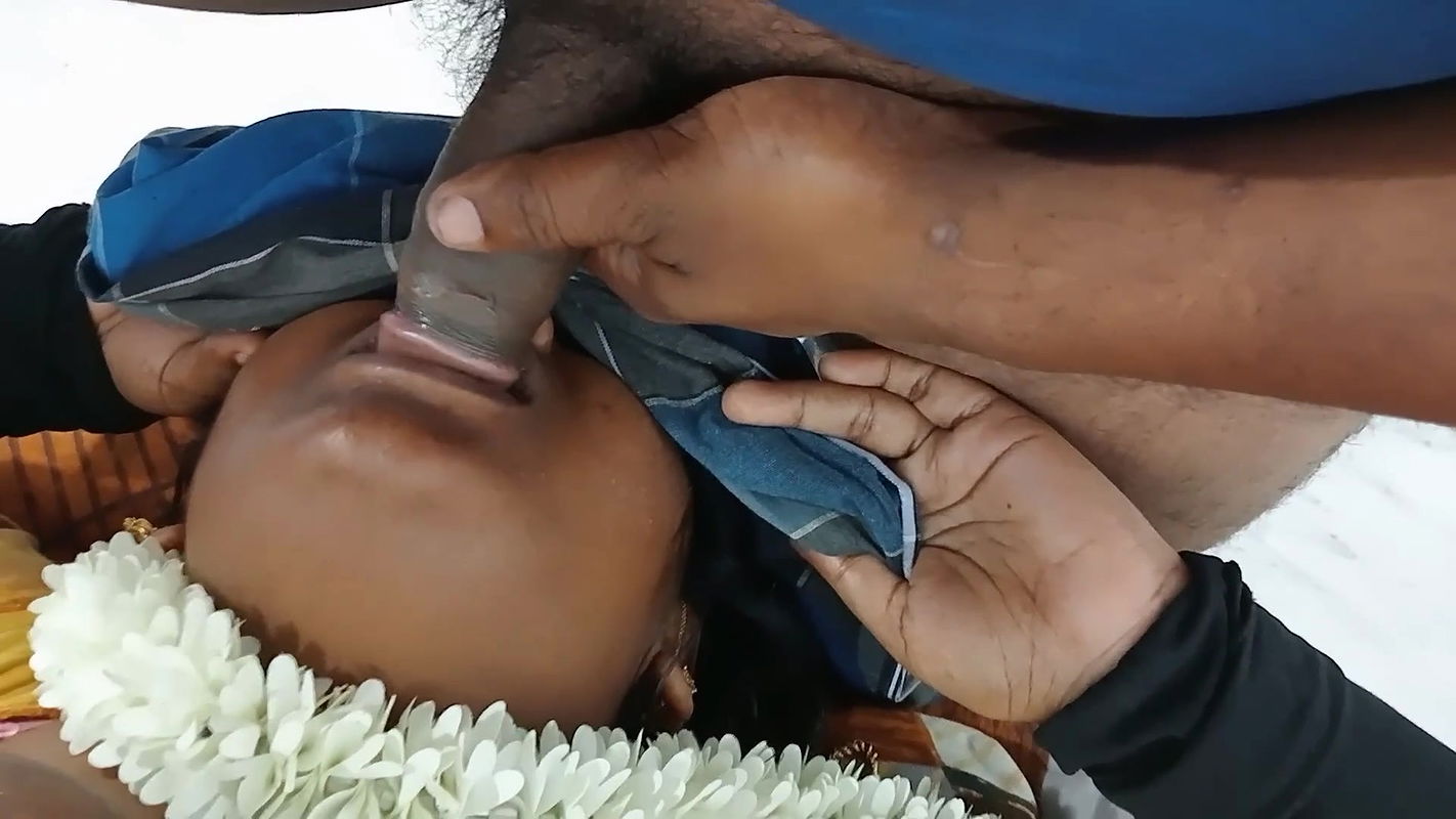 Tamil wife deep mouth fucking for her husband cock