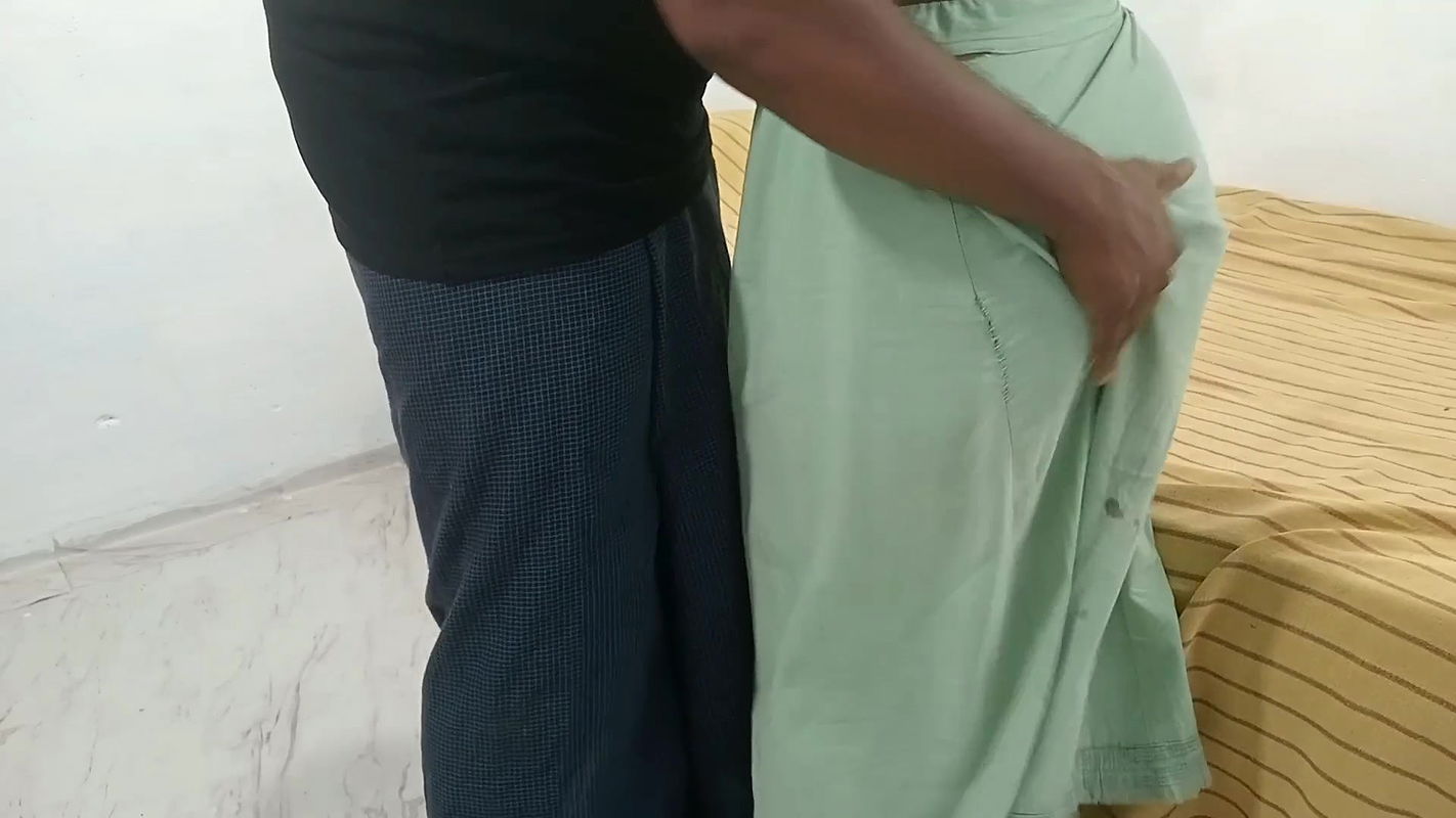 Tamil Amateur Couples Really enjoyed kissing boobs sucking and nice cock sucking