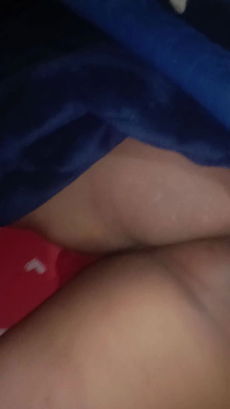 Secretly fucking my stepmom at midnight