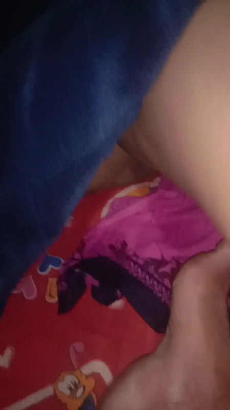 Secretly fucking my stepmom at midnight