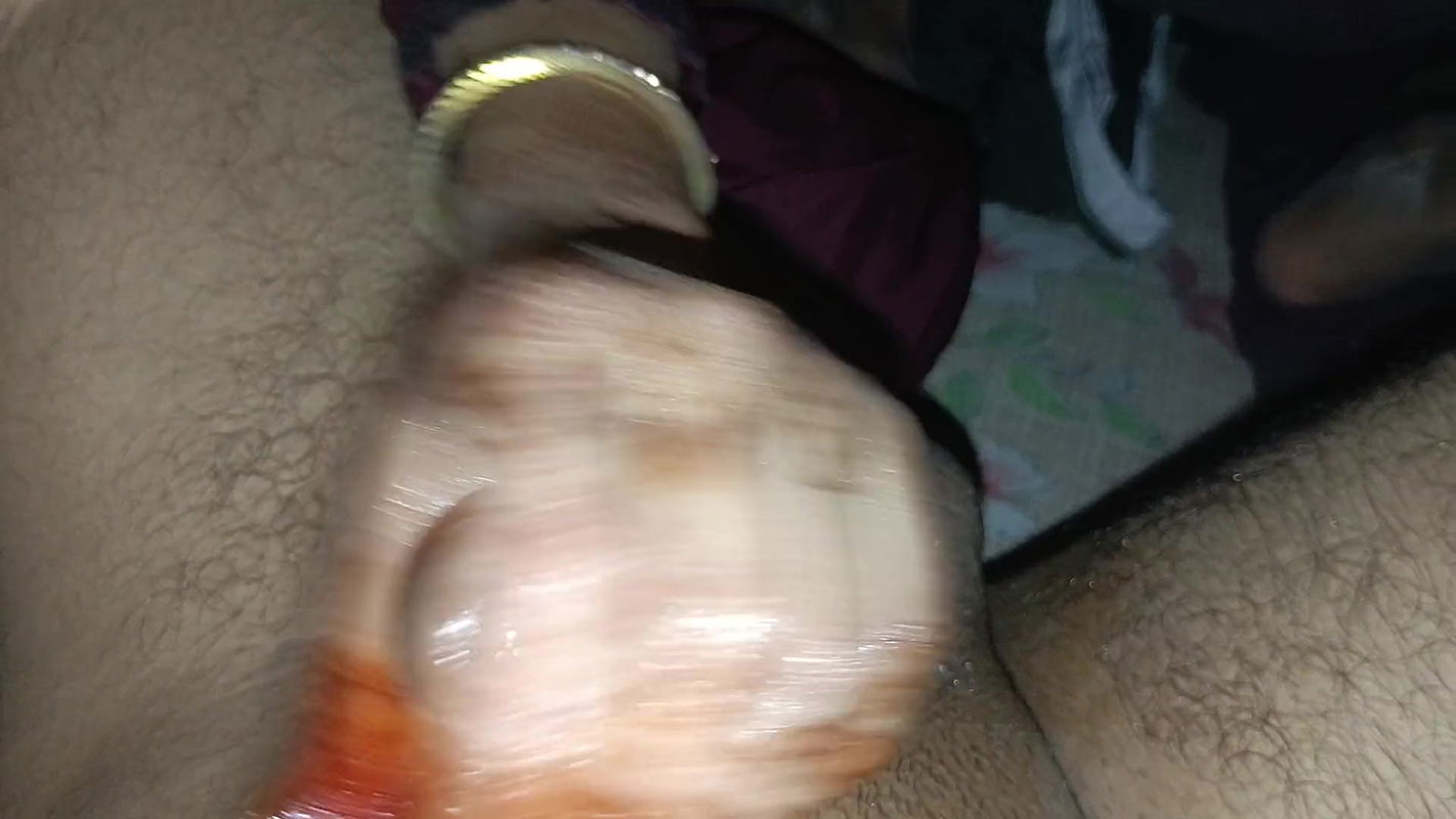 My girlfriend massaged my dick on new year.x