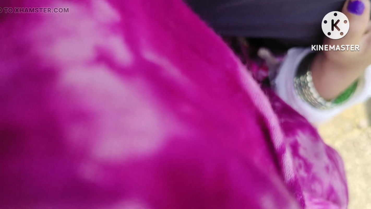 Maami ko khet mein chodaa Jaldi kar koi aa jaaega Hindi audio sex video