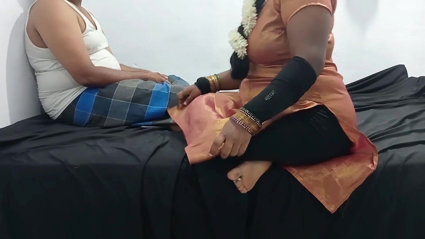 Indian Tamil wife cheating with her Neighbour Anna hot fucking Tamil audio