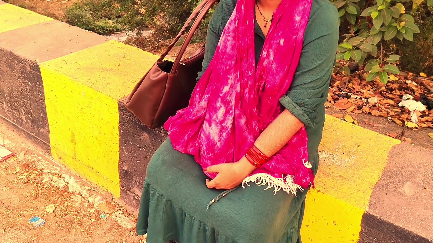 Indian Randi Aunty Fucked hard Desi Hindi audio sex video