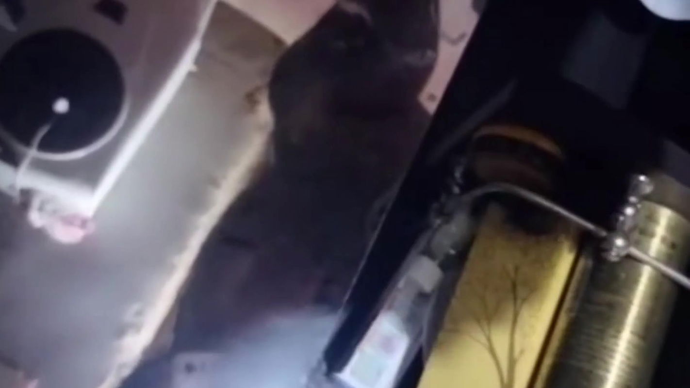 Indian bigboobs aunty romance with vegetable putting in pussy bigboobs pressing Village bhabhi saggy tights telugu fuckers