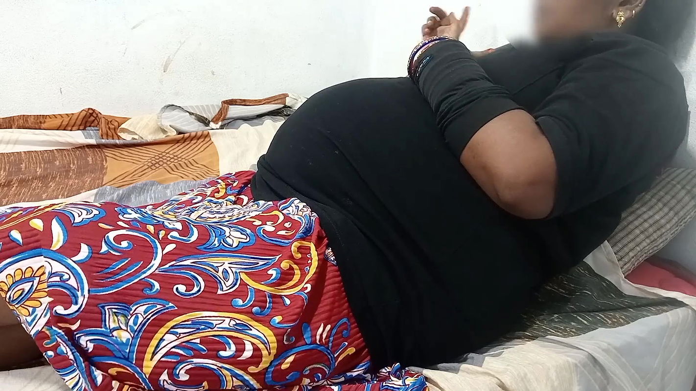 Desi Tamil stepsister hardcore pussy fuck With her stepbrother when they were alone at home