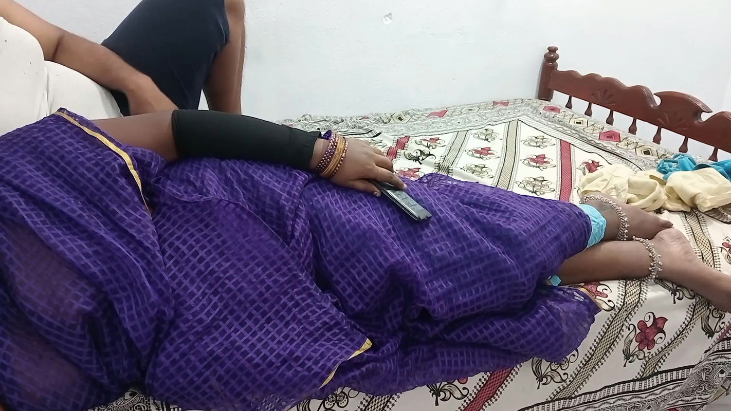 Desi Tamil stepmom shared a bed for her stepson he take over advantage and hard fucking